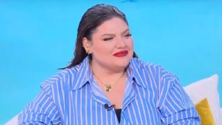 Λύγισε η Δανάη Μπάρκα στον αέρα: Στην ουσία την εκπομπή την &quot;ένιωσα&quot; από τη δεύτερη χρονιά
