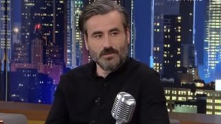 Ο Γιώργος Μαυρίδης αποκάλυψε ότι νόσησε με κορονοϊό για δεύτερη φορά: "Μπήκα φασκιωμένος στο νοσοκομείο"