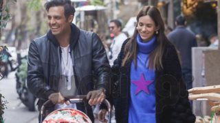 Σάββας Πούμπουρας &amp; Αρετή Θεοχαρίδη: Βόλτα με την κόρη τους! Με ποιον διάσημο τραγουδιστή συναντήθηκαν;