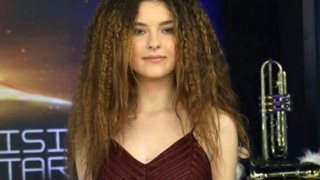 Σίνθια Βερόνικα Ζιετάρα: Η 14χρονη που συγκίνησε στο Rising Star είναι επαγγελματίας διαγωνιζόμενη: Video