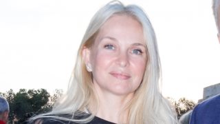 Μαρί Κωνσταντάτου: Σπάνια βραδινή εμφάνιση με τον σύντροφό της, Γιάννη Κεντ - Με φούτερ και sneakers [εικόνες]