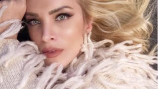 Κατερίνα Καινούργιου: Το γράμμα στον Άγιο Βασίλη και οι συμβουλές της για το τέλειο look στο ρεβεγιόν