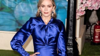 Η Emily Blunt αποκλειστικά στο Madame Figaro Greece για τον ρόλο της στην ταινία &quot;Oppenheimer&quot;