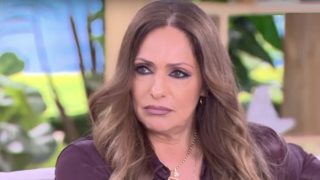 Βίκυ Κουλιανού: "Το να σε ερωτευτούν όλοι δεν είναι το ζητούμενο - Μετά τον χωρισμό έφυγα και δεν ξαναεπέστρεψα"