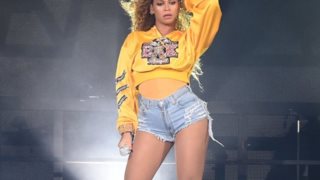 Beyonce: Άλλαξε ΚΑΙ μανικούρ σε χρόνο dt στο Coachella!