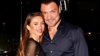 Ιωάννα Σιαμπάνη: Η καυτή εμφάνιση στο birthday party της! Στο πλευρό της ο σύντροφός της, Τζίμης Σταθοκωστόπουλος