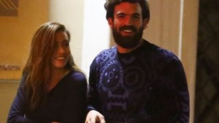 Δημήτρης Αλεξάνδρου- Όλγα Φαρμάκη: Βραδινή βόλτα στην Αθήνα: Φωτογραφίες