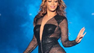 Beyonce: Πρώτη εμφάνιση με φουσκωμένη κοιλιά!