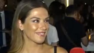 Βάσω Λασκαράκη: Το μονόπετρο &amp; η αντίδρασή της όταν ρωτήθηκε για τον αρραβώνα με τον Λευτέρη Σουλτάτο