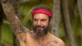 Ακόμη ένας διάσημος τραγουδιστής ρίχνει &quot;πόρτα&quot; στον Ντάφυ - &quot;Δεν θα συνεργαστώ με τον Τριαντάφυλλο&quot;