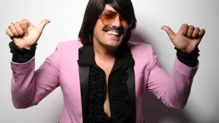 Τόνι Σφήνος: Αυτό είναι το show που θα παρουσιάσει στο MEGA!