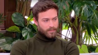 Στέφανος Μιχαήλ: Είναι πολύ άσχημο και με ενοχλεί - &quot;Πώς μπορείς να το κάνεις αυτό;&quot; σκεφτόμουν