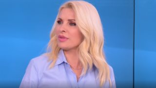 Η Ελένη Μενεγάκη έκανε την ανακοίνωση που ξάφνιασε τους συνεργάτες της - Δείτε τι είπε