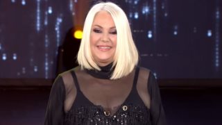 Η αδιάκριτη ερώτηση για τον Πάνο Μιχαλόπουλο &amp; η "πληρωμένη" απάντηση της Ρούλας Κορομηλά