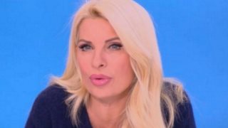 Η Ελένη Μενεγάκη επέστρεψε στον αέρα του Mega | Όσα είπε για την κακοκαιρία &quot;Barbara&quot;