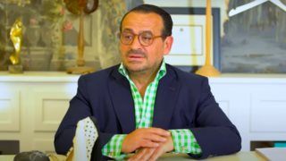 Ο Βασίλης Ζούλιας αποκαλύπτει πώς έκλεισε το deal για το Emily in Paris: &quot;Μπήκαμε στον παγκόσμιο χάρτη&quot;