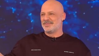 Η on air αντίδραση του Νίκου Μουτσινά στη μετεγγραφή του Σεφερλή στον ΣΚΑΪ