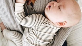 MamaPost by The Mamagers: «Προγραμματίζω τη ζωή μου γύρω από τον ύπνο του μωρού μου – κι αυτό με έχει βοηθήσει πολύ»