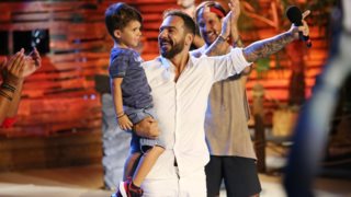 Survivor: Ο γιος του Τριαντάφυλλου &quot;έσπασε τα ρολόγια&quot; και προκάλεσε πανικό