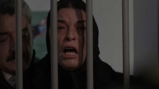 Γιατί στην ελληνική τηλεόραση πουλάει ακόμα το λαϊκό δράμα;