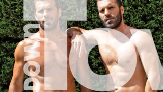 Κωνσταντίνος Τσεπάνης: Φωτογραφίζεται μαζί με τον αδελφό του φορώντας μόνο μία πετσέτα!