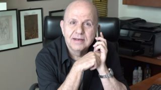 Ο Νίκος Μουρατίδης απαντά στη Μαίρη Μπάρκουλη: &quot;Δεν οφείλω καμία συγνώμη&quot;