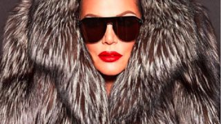  Kris Jenner : Κυκλοφορεί τώρα τη δική της Kylie Cosmetics συλλογή!