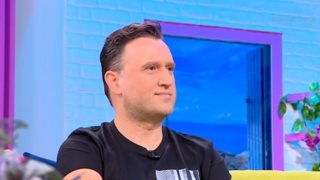 Αργύρης Αγγέλου: &quot;Μια φορά τόλμησα να το σκεφτώ μετά το τσουνάμι &quot;Παρα Πέντε&quot; και το πλήρωσα με αίμα&quot;