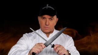 Hell&#39;s Kitchen: Μάθε τα πάντα για τον νέο παίκτη !