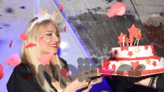 Φαίη Σκορδά: Το λαμπερό πάρτι για τα γενέθλιά της! Όλες οι φωτογραφίες