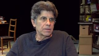 Γιάννης Μπέζος: "Μιλάμε για γελοία πράγματα. Είναι αστειότητες αυτά - Δεν γελάω αν σατιρίσει κάποιος τον πρόεδρο της κυβέρνησης ή τον αρχηγό της αντιπολίτευσης"