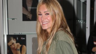 Απόδραση στη Μύκονο για τη Νατάσα Θεοδωρίδου