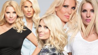 Ελένη Μενεγάκη: Αυτές είναι οι επίσημες φωτογραφίσεις της για τον Alpha: Οι 30 εντυπωσιακές λήψεις που λατρέψαμε!