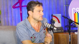 Γιώργος Καραμίχος: &quot;Στα 25 μου έκανα την πρώτη μου σοβαρή επέμβαση και μου άλλαξε εντελώς τη ζωή - Πέρσι που αφαίρεσα τον καρκίνο του πνεύμονα