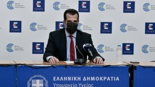 Στις 11:30 η ενημέρωση Πλεύρη και ΕΟΔΥ για την πανδημία και τα μέτρα για το Πάσχα