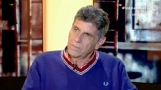 Ο Γιάννης Μπέζος για τον θάνατο του Μίκη Θεοδωράκη: "Πρέπει να τον αποχαιρετήσουμε με την λεβεντιά που του αξίζει"