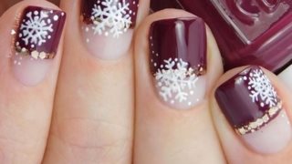 Χριστουγεννιάτικα σχέδια για νύχια: 30+1 τέλειες ιδέες!
