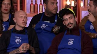 Master Chef | H οικειοθελής αποχώρηση, η ήττα της "μπλε" ομάδας και η ανατροπή στην ψηφοφορία