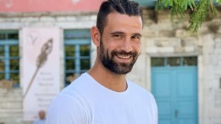 Μιχάλης Μουρούτσος: Ποζάρει πρώτη φορά με τη νέα του σύντροφο &amp; της εύχεται «Χρόνια Πολλά»