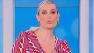 Ελεονώρα Μελέτη: "Αν κάτσεις και το σκεφτείς δεν έχουμε ούτε 100 καλοκαίρια"