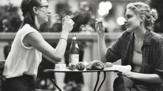 Σύγχρονες φιλίες: Πώς να ξεπεράσεις τις ανασφάλειες και να ανακτήσεις την κοινωνικότητά σου
