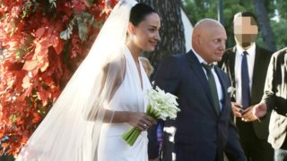 Παύλος Βαρδινογιάννης | Παντρεύτηκε την αγαπημένη του Κατερίνα Μπιρμπίλη έχοντας όλη την οικογένεια στο πλευρό του