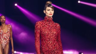 Η Ηλιάνα Παπαγεωργίου στη σκηνή του MadWalk 2020