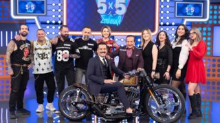 5X5 | Ο Θάνος Κιούσης καλωσορίζει τον Σπύρο Μπιμπίλα και την Κάτια Ταραμπάνκο