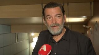 Ο Κωνσταντίνος Καζάκος για το χαμό του πατέρα του: &quot;Τρως τη σφαλιάρα και συνεχίζεις&quot;