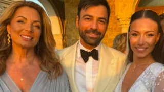 Η Άντζελα Γκερέκου χόρεψε Τόλη Βοσκόπουλο στον γάμο του Ανδρέα Γεωργίου