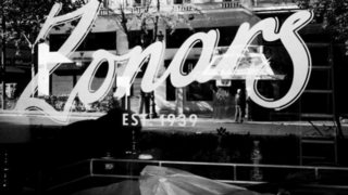 Το Zonars Άνοιξε Και Πάλι Τις Πόρτες Του: Η Μάρω Παρασκευούδη ζει μία Belle Epoque
