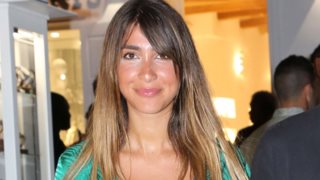 Η κούκλα κόρη της Νατάσας Θεοδωρίδου με γοητευτικό συνοδό στη Μύκονο