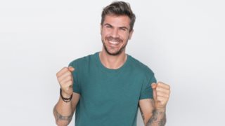 &quot;Απορώ πώς έβγαλε τόσα λεφτά ο Πετρετζίκης - Δεν ξέρει πώς να κόψει το σκόρδο&quot;