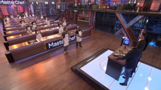 "MasterChef": Ποια ομάδα κέρδισε το πρώτο Mystery Box της χρονιάς